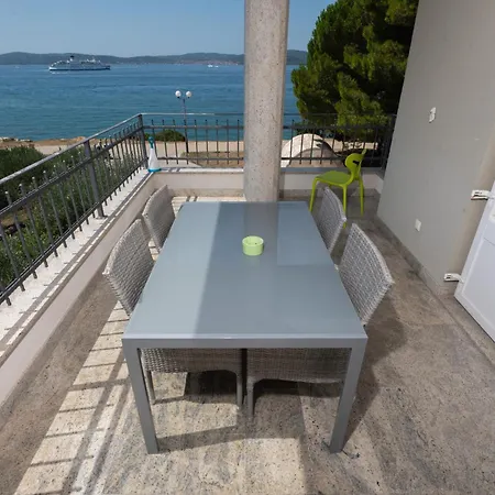 Lila1 Apartment